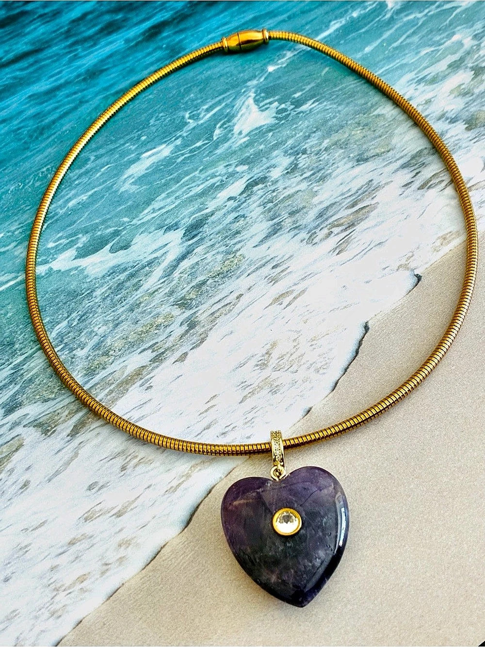 Gold & Purple Heart Pendant Magnetic Necklace New.